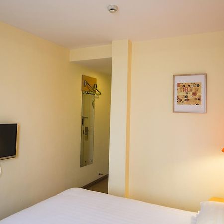 Home Inn Kunming Dongfeng Square Metro Station Luaran gambar
