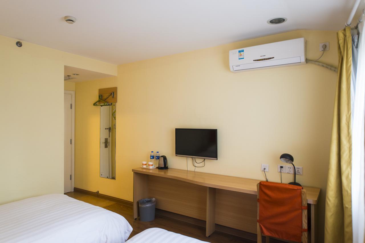 Home Inn Kunming Dongfeng Square Metro Station Luaran gambar