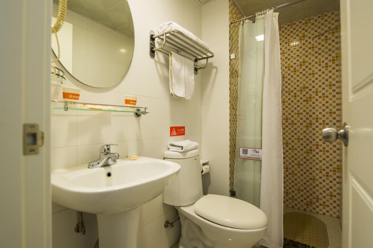 Home Inn Kunming Dongfeng Square Metro Station Luaran gambar