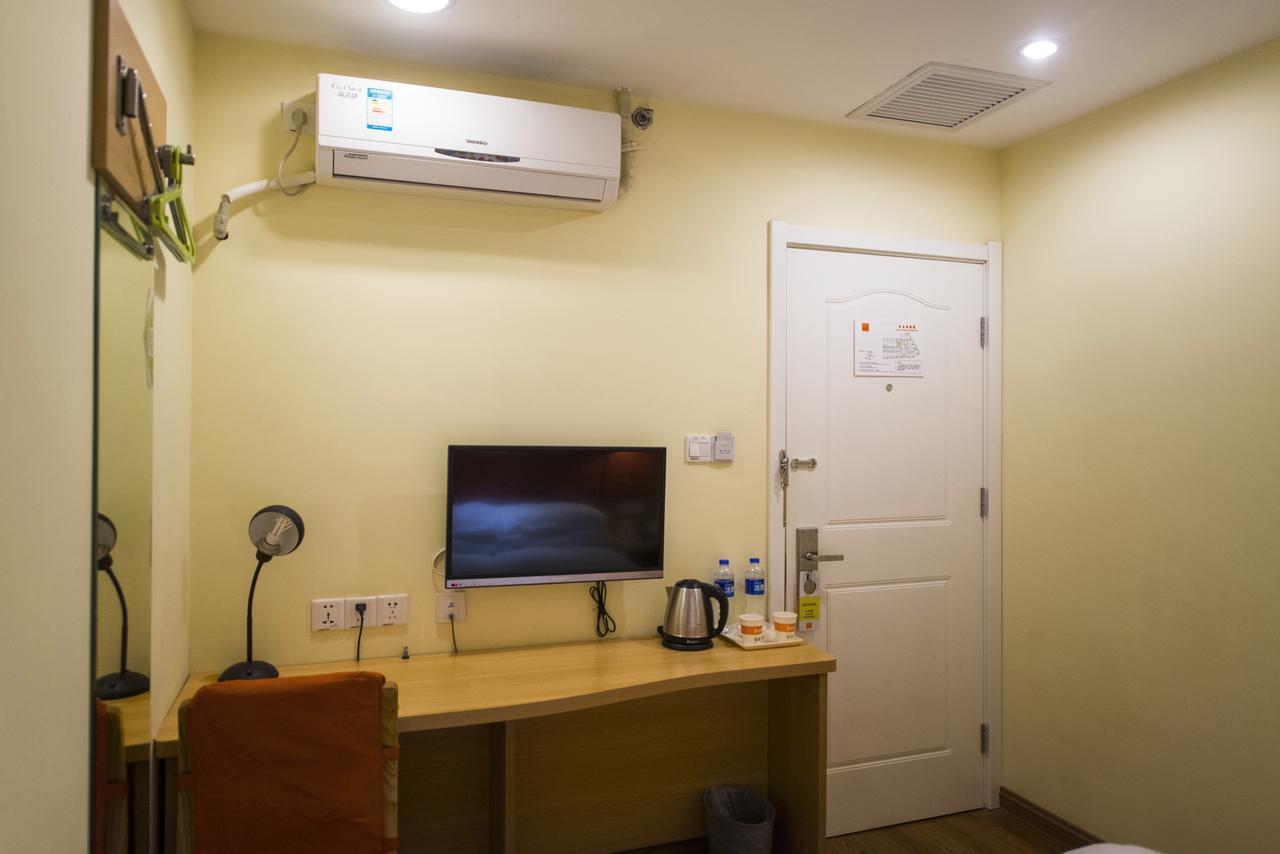 Home Inn Kunming Dongfeng Square Metro Station Luaran gambar