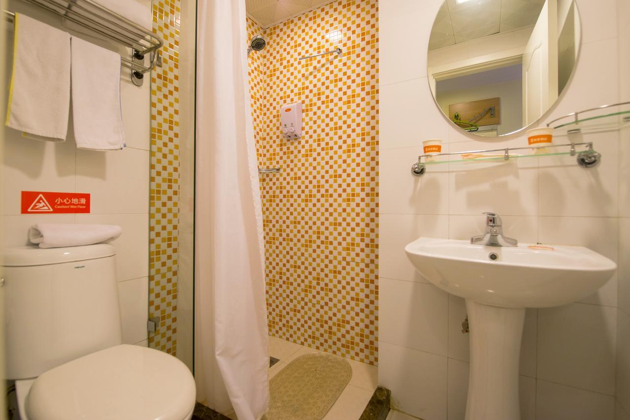 Home Inn Kunming Dongfeng Square Metro Station Luaran gambar